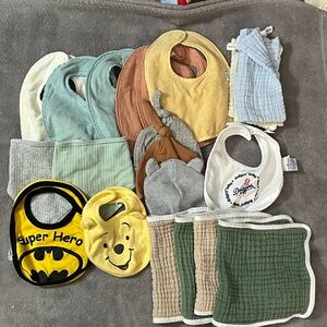 Kids Cartoon Bib Set - Multi-Color